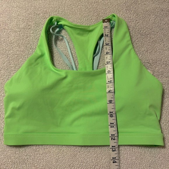 Fabletics Active Set Neon Green Boost High-Waisted 7/8 Legging Sports Bra - Picture 7 of 16
